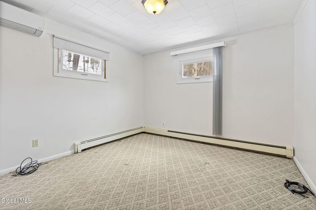 164 Cranes Hollow Road, Amsterdam, NY 12010