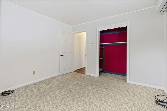 164 Cranes Hollow Road, Amsterdam, NY 12010