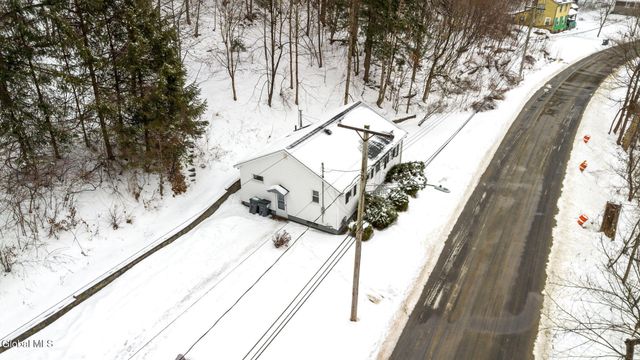 164 Cranes Hollow Road, Amsterdam, NY 12010