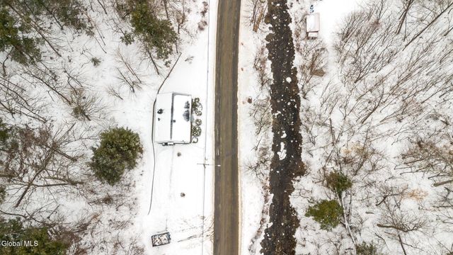 164 Cranes Hollow Road, Amsterdam, NY 12010