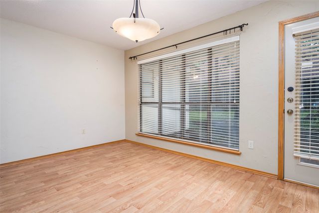 6202 Sandybrook Drive, Arlington, TX 76001