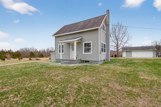 2001 Jefferson Road, Clarklake, MI 49234