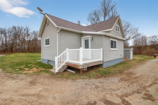 2001 Jefferson Road, Clarklake, MI 49234