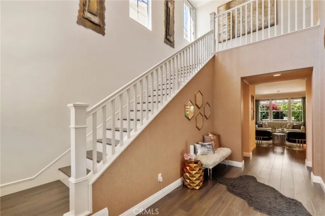 111 Bumblebee, Irvine, CA 92618