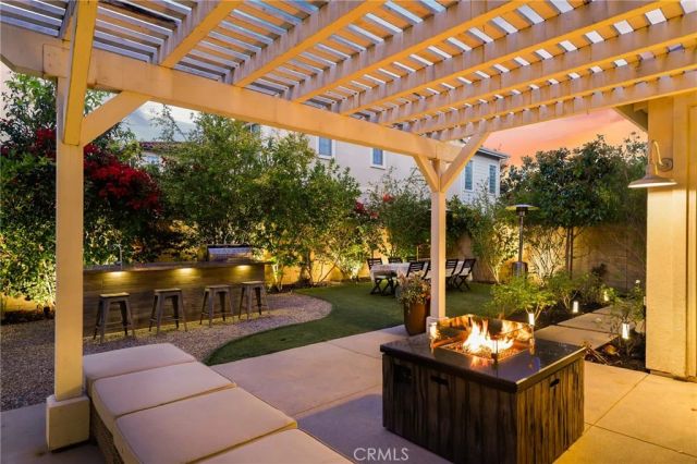 111 Bumblebee, Irvine, CA 92618