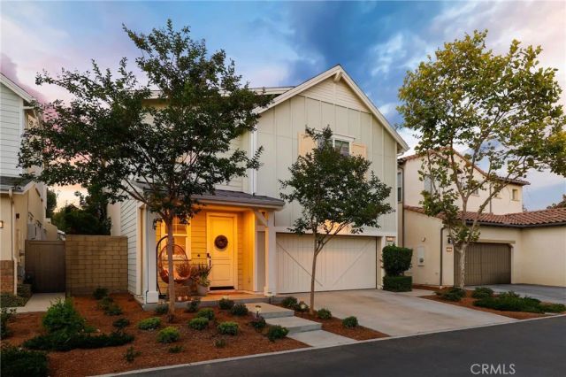111 Bumblebee, Irvine, CA 92618