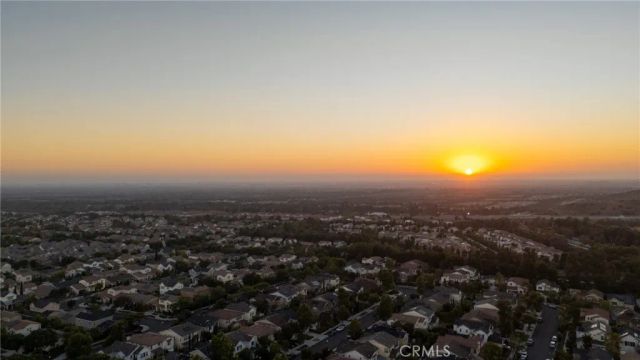 111 Bumblebee, Irvine, CA 92618