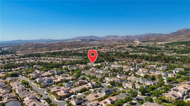 111 Bumblebee, Irvine, CA 92618