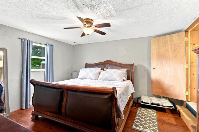 1518 DICKENS ROAD, Lake Wales, FL 33898