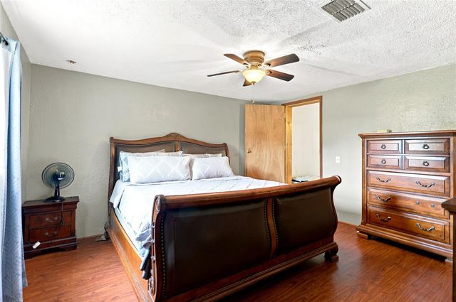 1518 DICKENS ROAD, Lake Wales, FL 33898