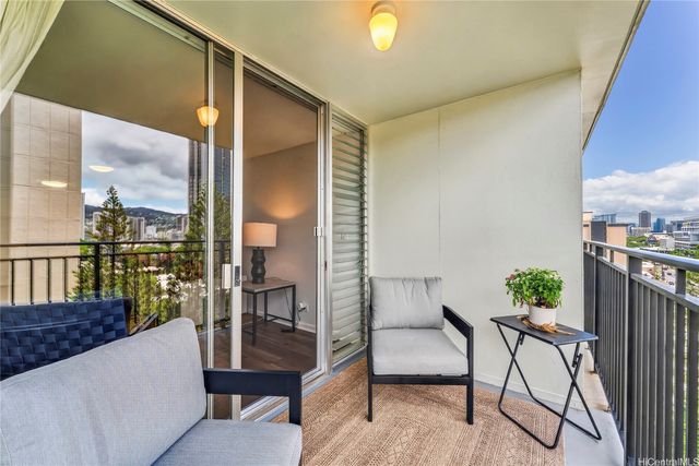 1610 Kanunu Street 1104, Honolulu, HI 96814