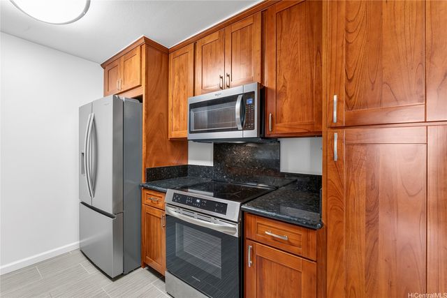 1610 Kanunu Street 1104, Honolulu, HI 96814