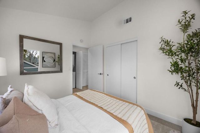 849 Portwalk Place, Redwood City, CA 94065