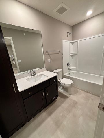 7219 Elmo Court, Hugo, MN 55038