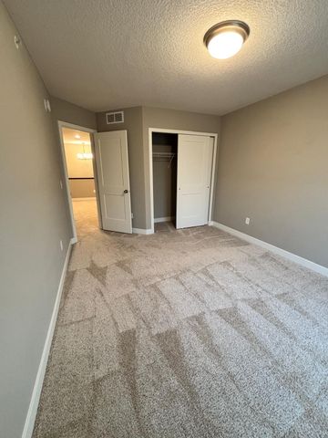 7219 Elmo Court, Hugo, MN 55038
