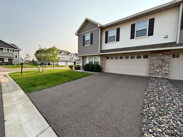 7219 Elmo Court, Hugo, MN 55038