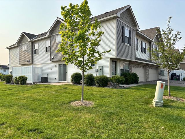 7219 Elmo Court, Hugo, MN 55038