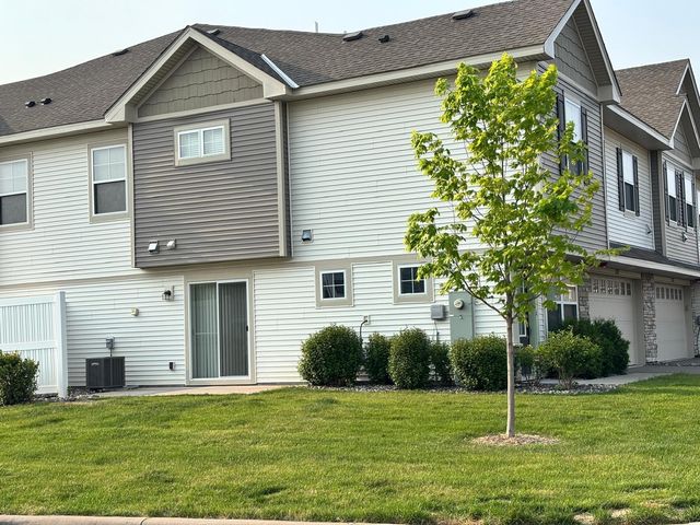 7219 Elmo Court, Hugo, MN 55038