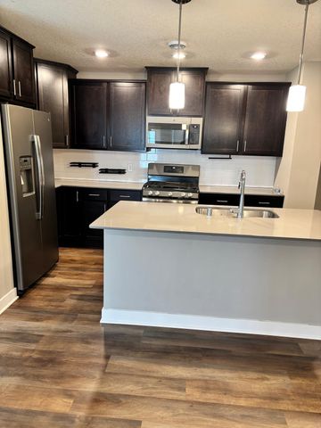 7219 Elmo Court, Hugo, MN 55038