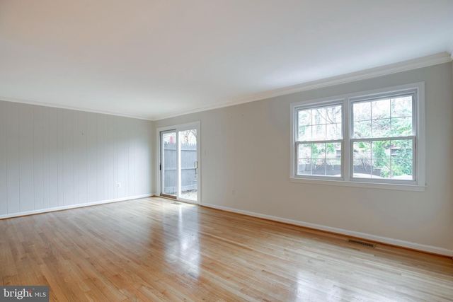 7370 ELDORADO ST, Mclean, VA 22102