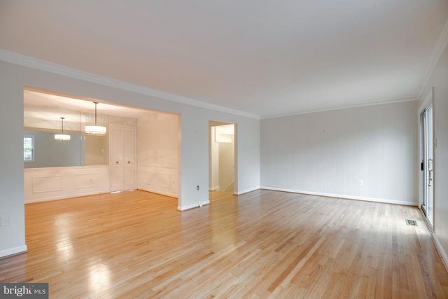 7370 ELDORADO ST, Mclean, VA 22102