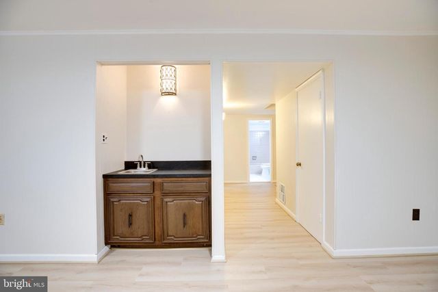 7370 ELDORADO ST, Mclean, VA 22102