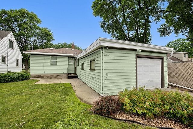 114 22nd Avenue N, Saint Cloud, MN 56303