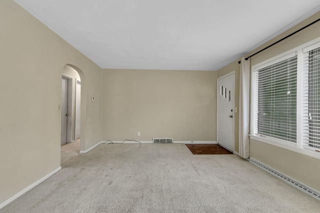 114 22nd Avenue N, Saint Cloud, MN 56303