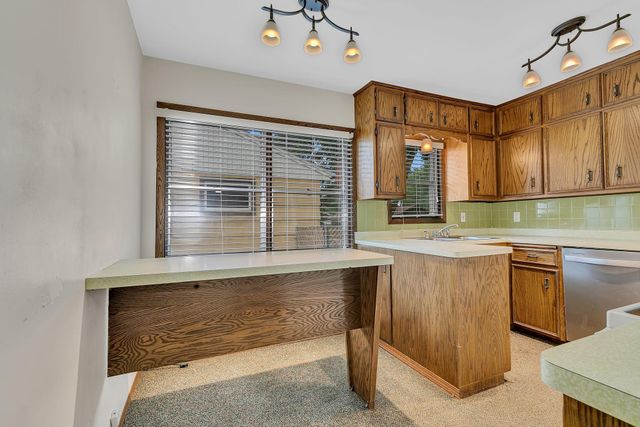 114 22nd Avenue N, Saint Cloud, MN 56303