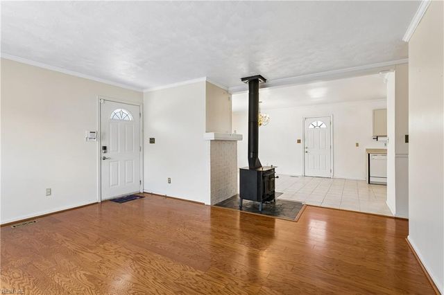 2232 N Mallory ST, Hampton, VA 23664