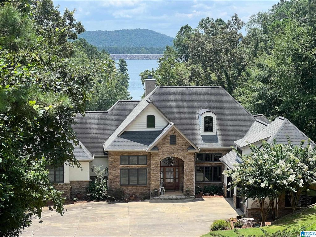 2705 NANYEHI DRIVE, Ohatchee, AL 36271