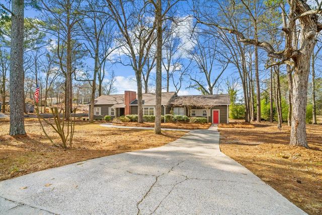305 Charles Road, Chatsworth, GA 30705
