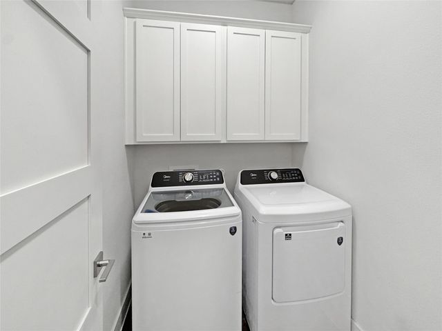 1304 Westborough LN, Leander, TX 78641