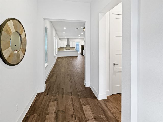 1304 Westborough LN, Leander, TX 78641