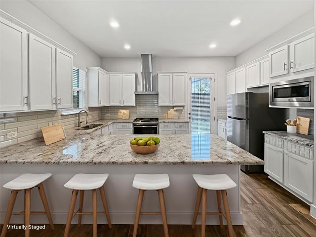 1304 Westborough LN, Leander, TX 78641