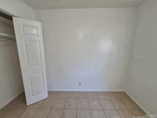 7319 Glen Cross, San Antonio, TX 78239