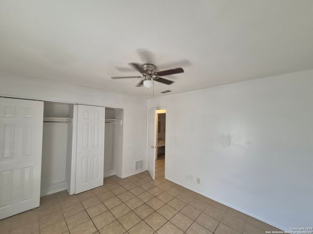 7319 Glen Cross, San Antonio, TX 78239