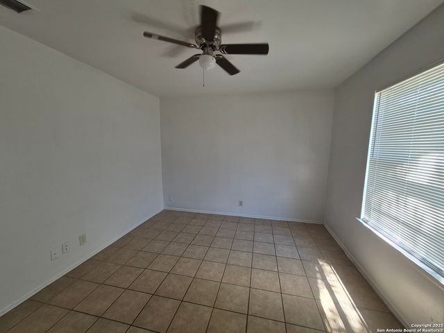 7319 Glen Cross, San Antonio, TX 78239