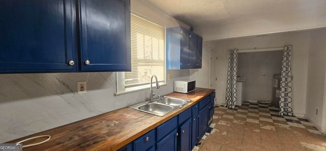 415 King Arnold Street, Hapeville, GA 30354