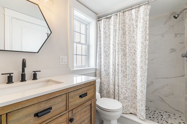 8 Osborne 1, Salem, MA 01970