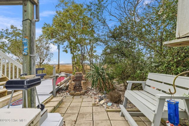 819 S Topsail Drive, Holly Ridge, NC 28445