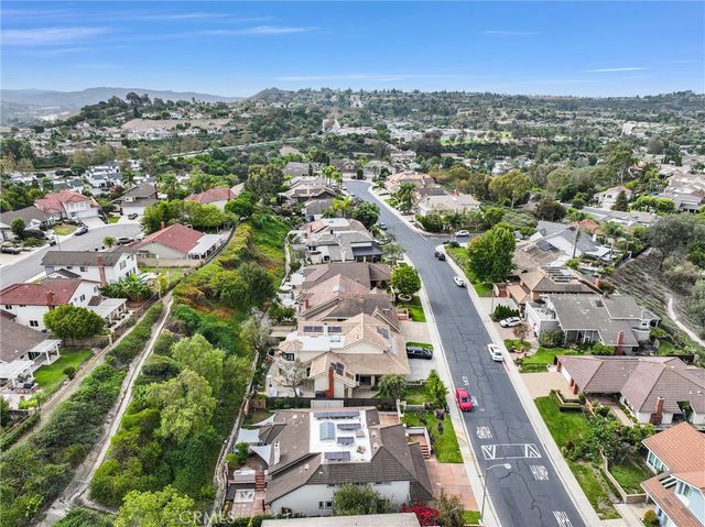 28562 Silverton, Laguna Niguel, CA 92677
