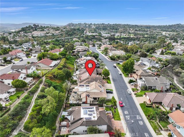 28562 Silverton, Laguna Niguel, CA 92677
