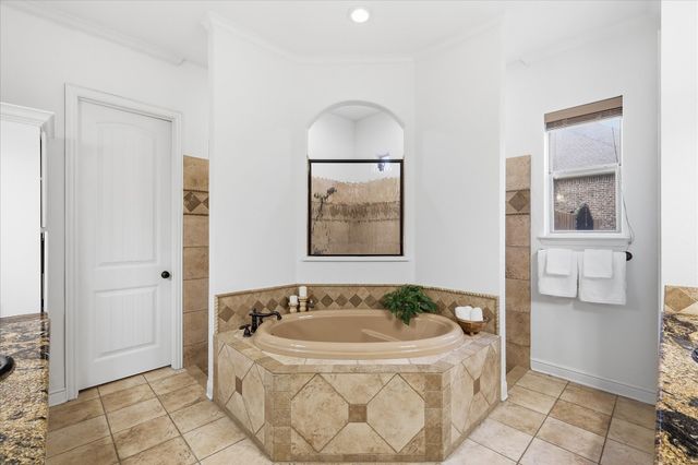 1316 Durango Springs Drive, Fort Worth, TX 76052