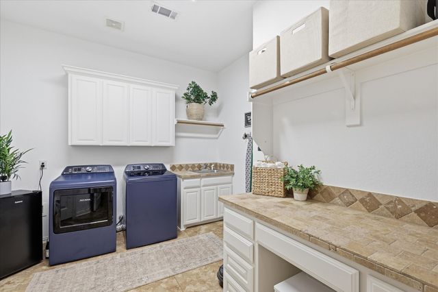1316 Durango Springs Drive, Fort Worth, TX 76052