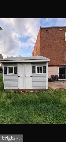 152 RENNARD ST, Philadelphia, PA 19116