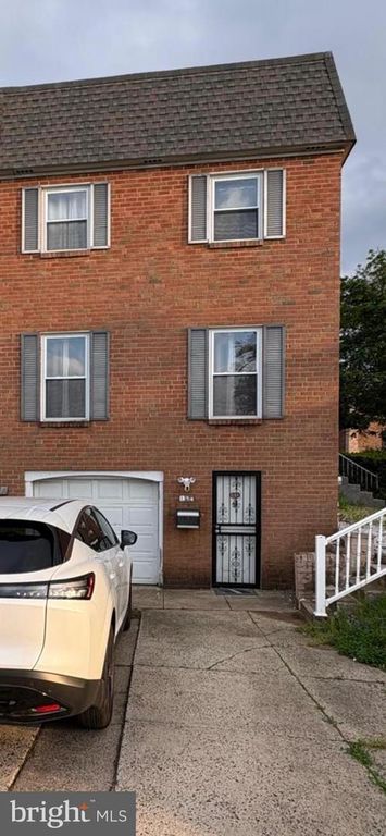 152 RENNARD ST, Philadelphia, PA 19116