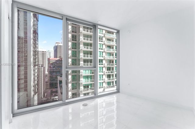 300 Biscayne Blvd Way 1802, Miami, FL 33131