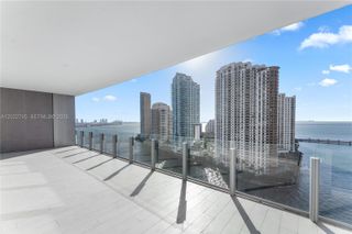 300 Biscayne Blvd Way 1802, Miami, FL 33131