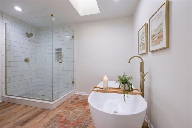 8800 W 115th Street, Overland Park, KS 66210
